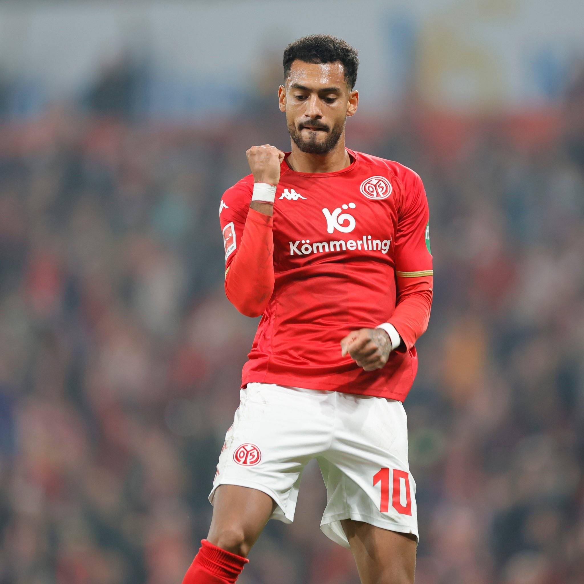 九游娱乐转折点多特蒙德防线松动，葡超赛后攻防权衡，更衣室稳定，年轻球员得到机会的简单介绍